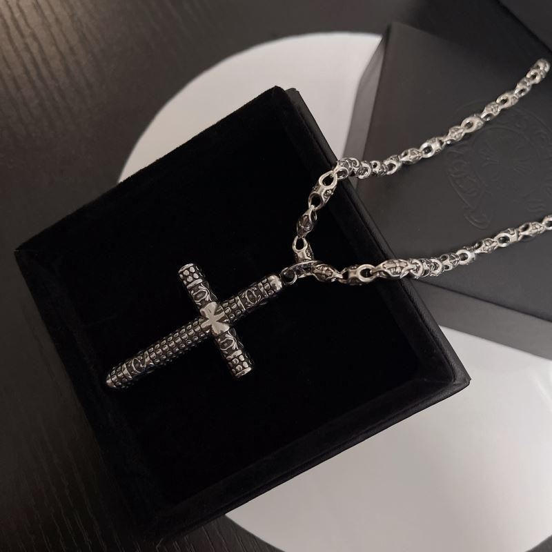 Ch**me He**ts necklaces